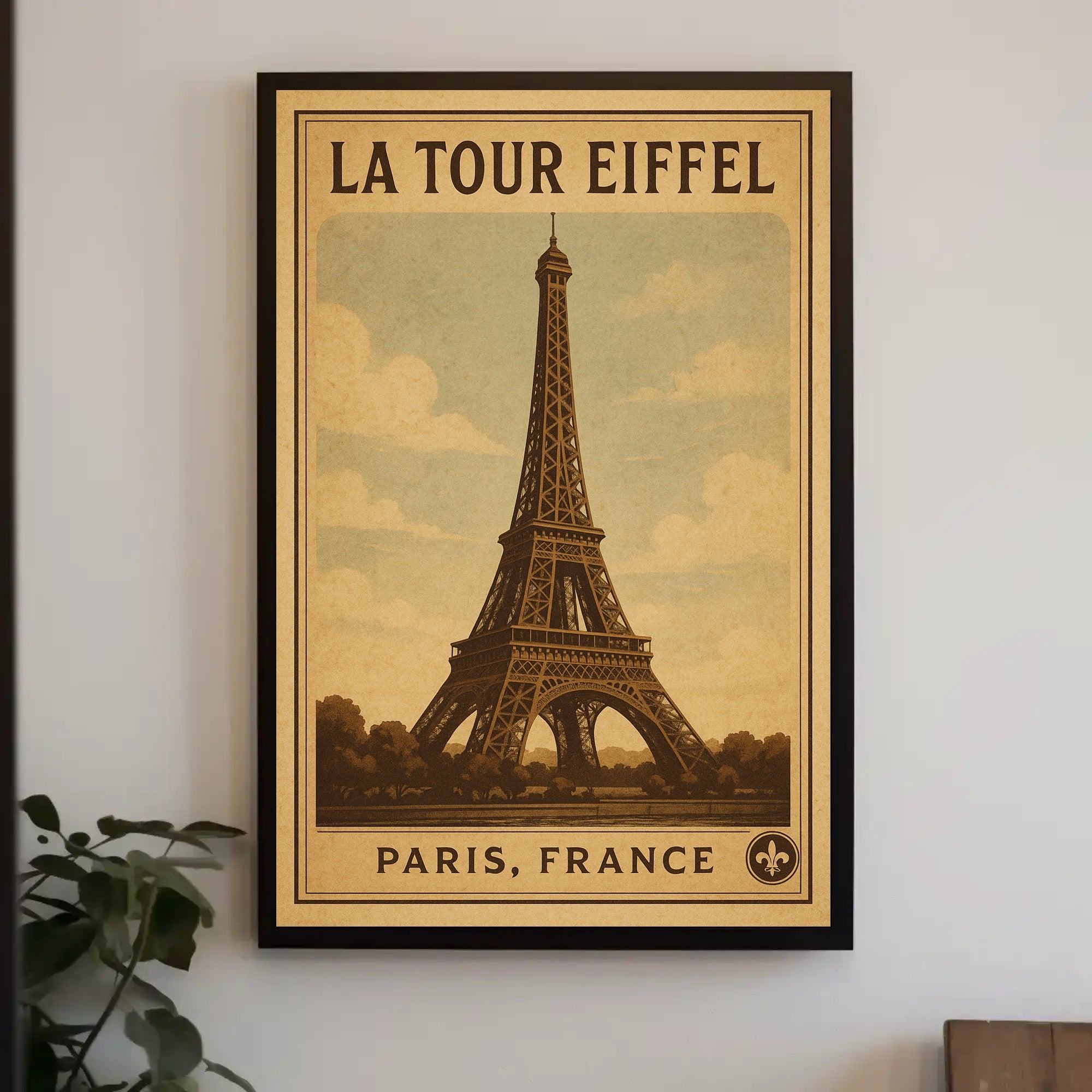 La Tour Eiffel Paris, France Poster PosterGoat
