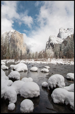 Winter Wonderland in Tranquil Yosemite National Park Poster