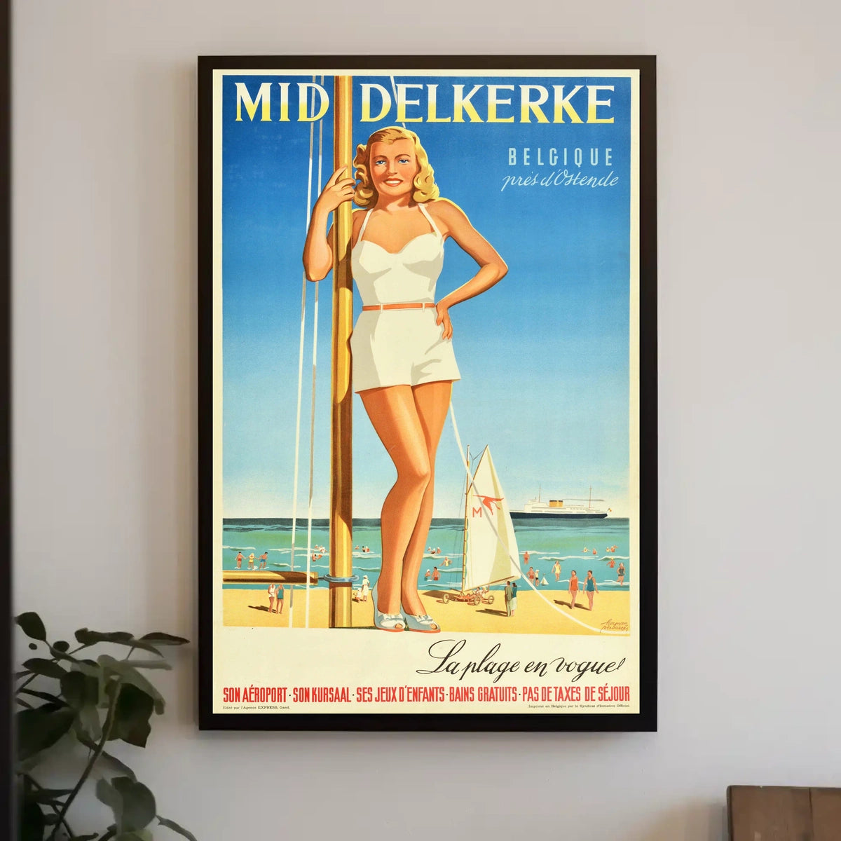 Mid Delkerke La Plage En Vogue Poster